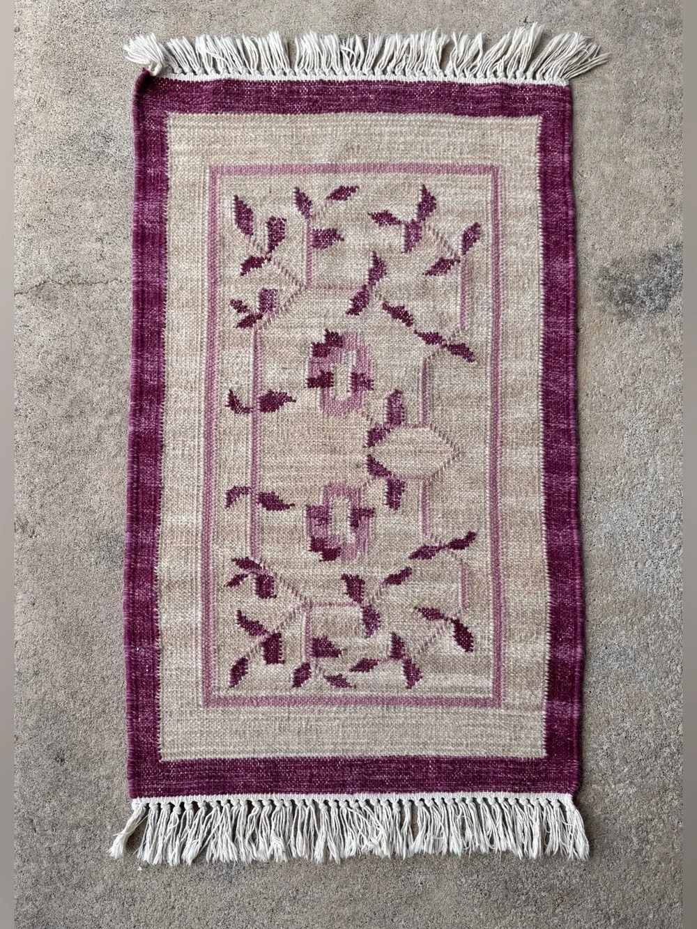 Vintage Handwoven Wool Floral Accent Rug with Fringe